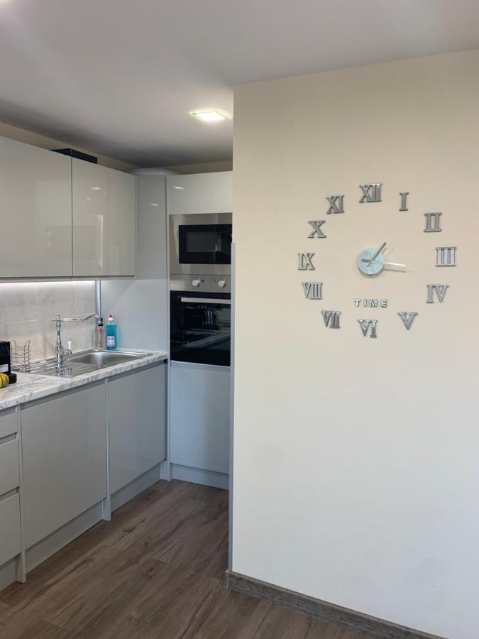 Apartment Zdravets 2, In The Heart Of The Old City Veliko Tărnovo Esterno foto