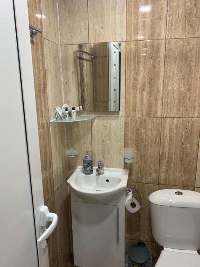 Apartment Zdravets 2, In The Heart Of The Old City Veliko Tărnovo Esterno foto